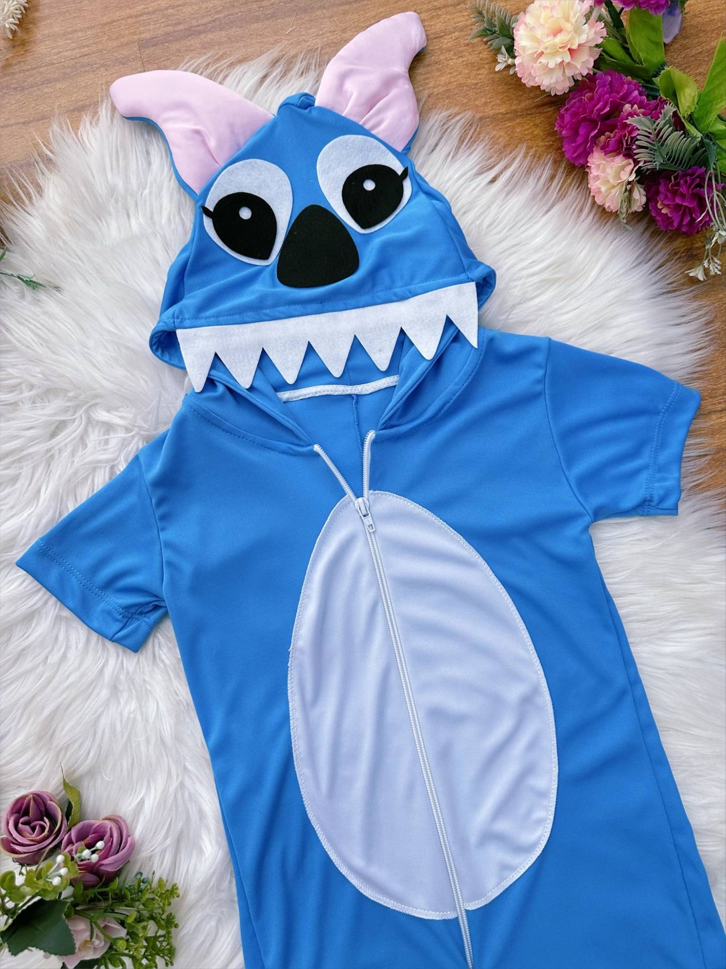 Disfraz infantil de Lilo y Stitch con temática azul de ángel