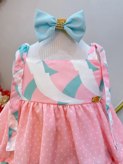 Vestido casual de primavera para niños en color rosa claro y colorido 