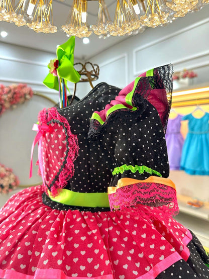 Vestido infantil de junio negro y colorido con volantes de lujo