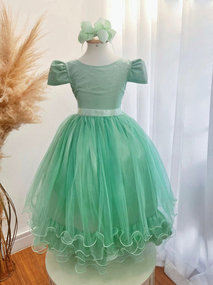 Vestido infantil verde menta con pedrería para bodas, fiestas y eventos de lujo.