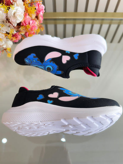 Zapatillas Easy-On para niña con temática de Lilo, Stitch y ángel en negro 