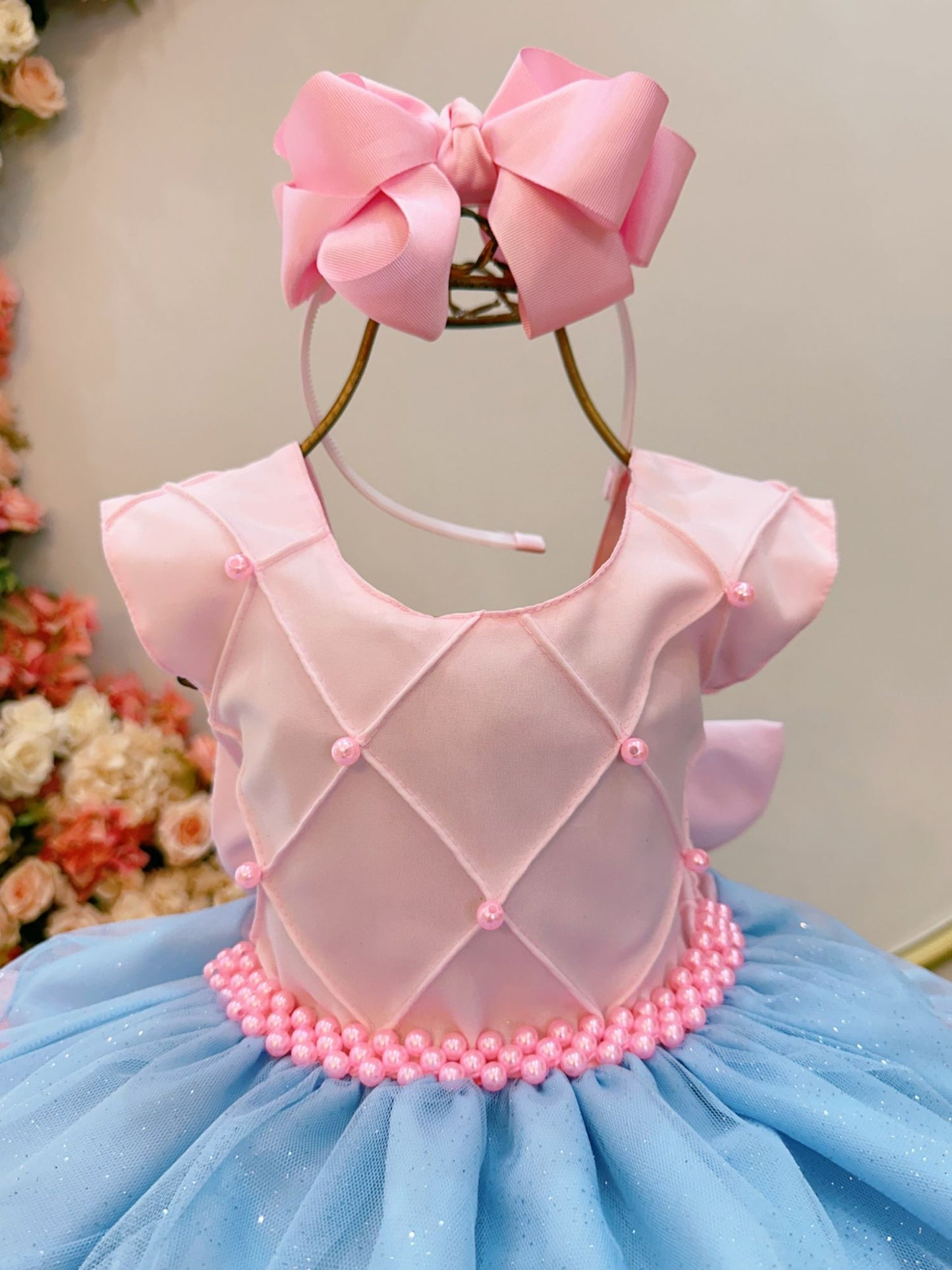 Vestido Infantil Rosa Claro Busto Nervura Saia Babados Coloridos