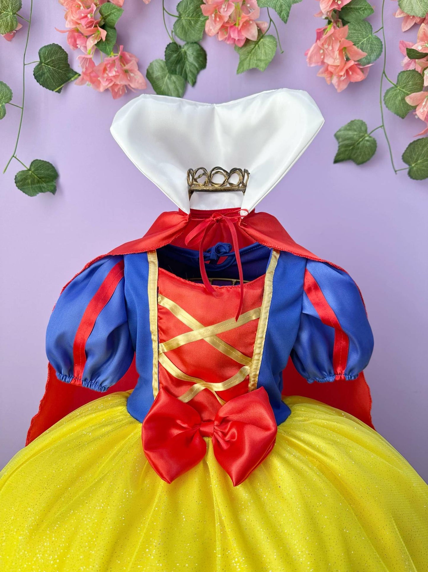 Vestido Infantil Princesa Branca de Neve Longo Com Capa